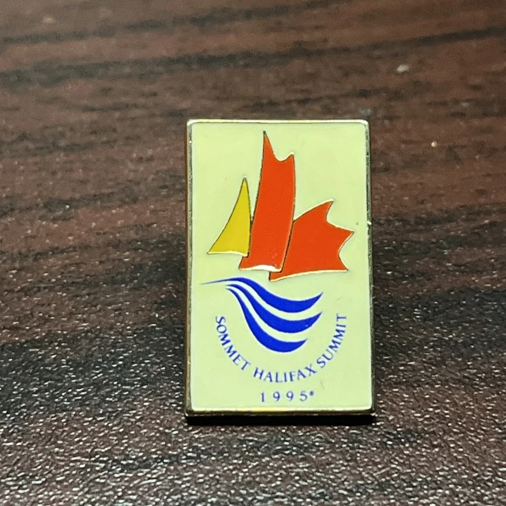 1995 Halifax‎ Summit Canada Lapel Hat Pin